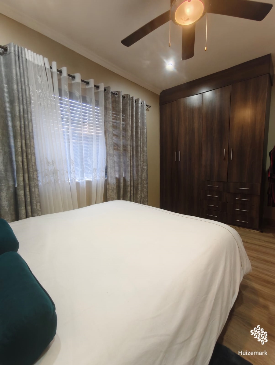 5 Bedroom Property for Sale in Vaalpark Free State